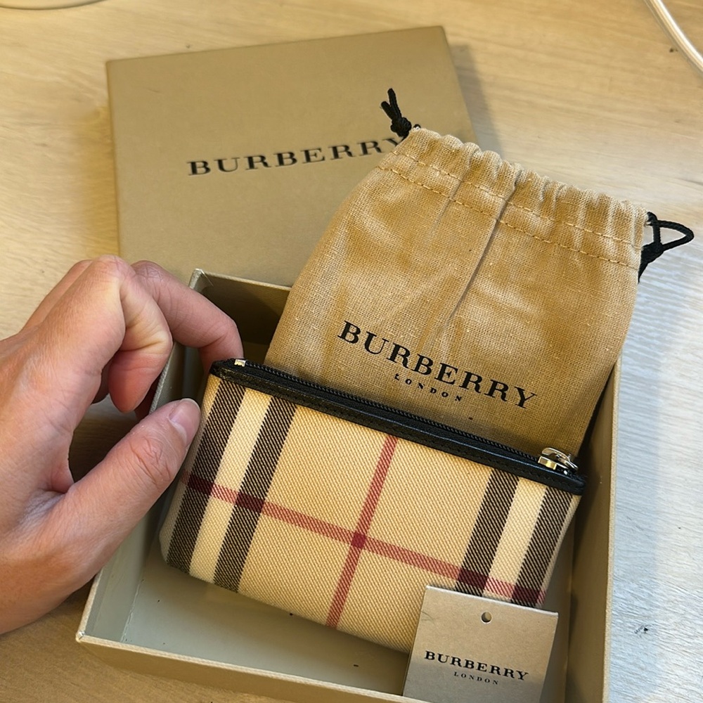 Burberry Coin Wallet